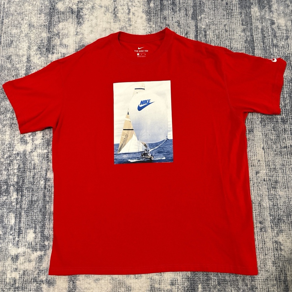 Nike Red Sailing Graphic Men's Tee